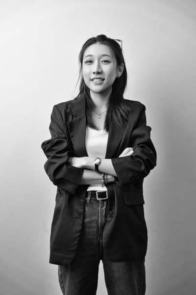 A member of the Seal Interactive team