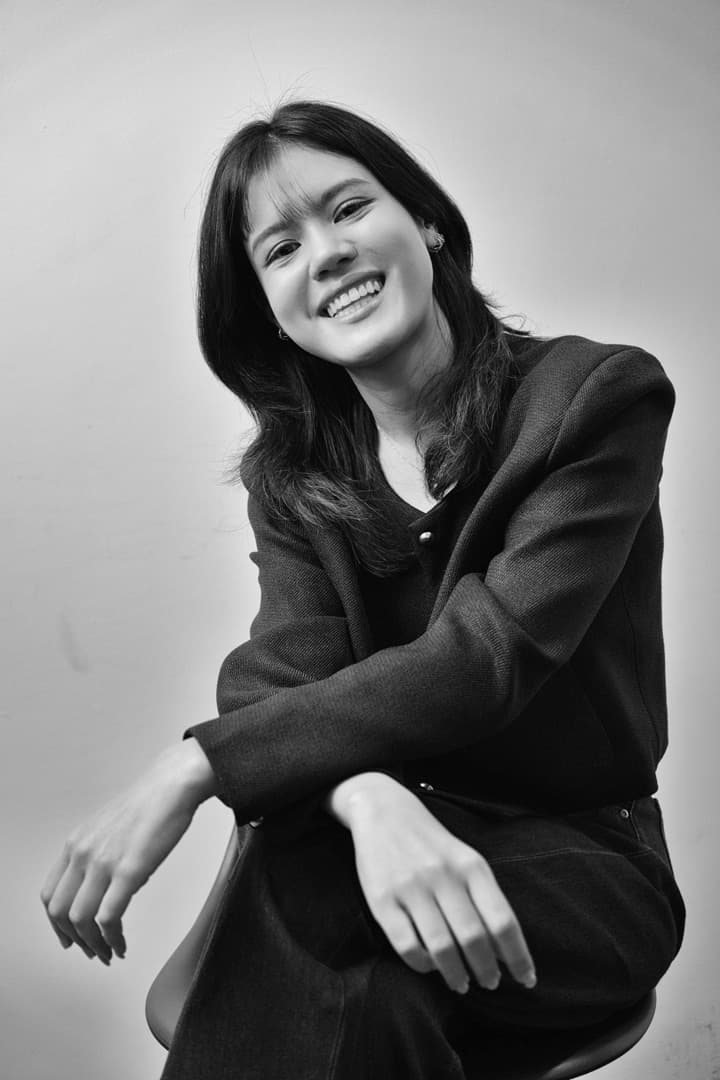 A member of the Seal Interactive team