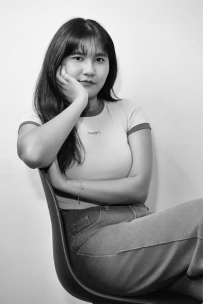 A member of the Seal Interactive team